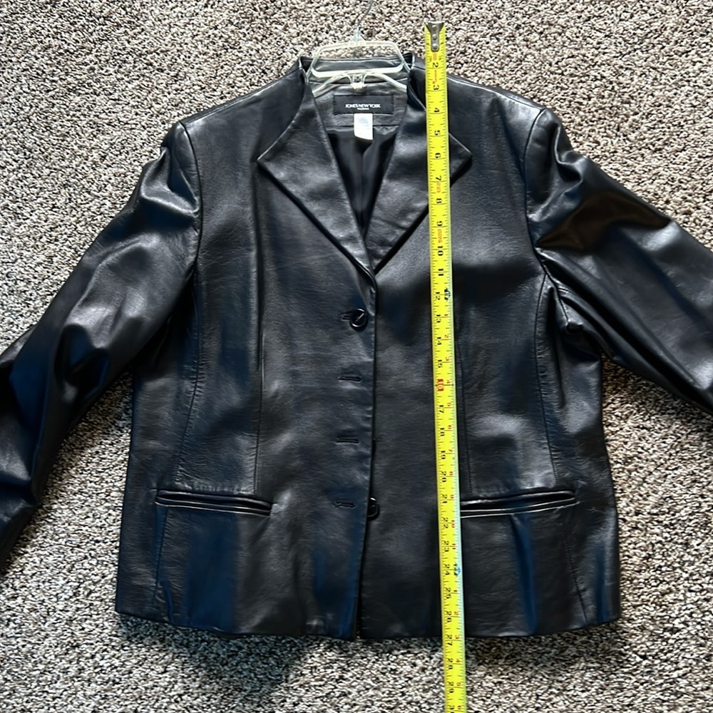 Women’s leather blazer/jacket - Picture 4 of 5